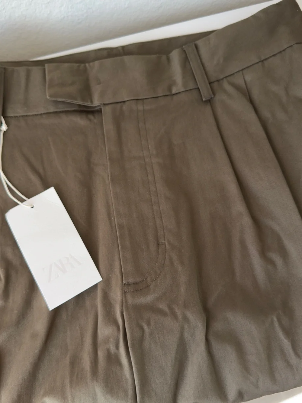 Zara Relaxed fit men’s size 44 new